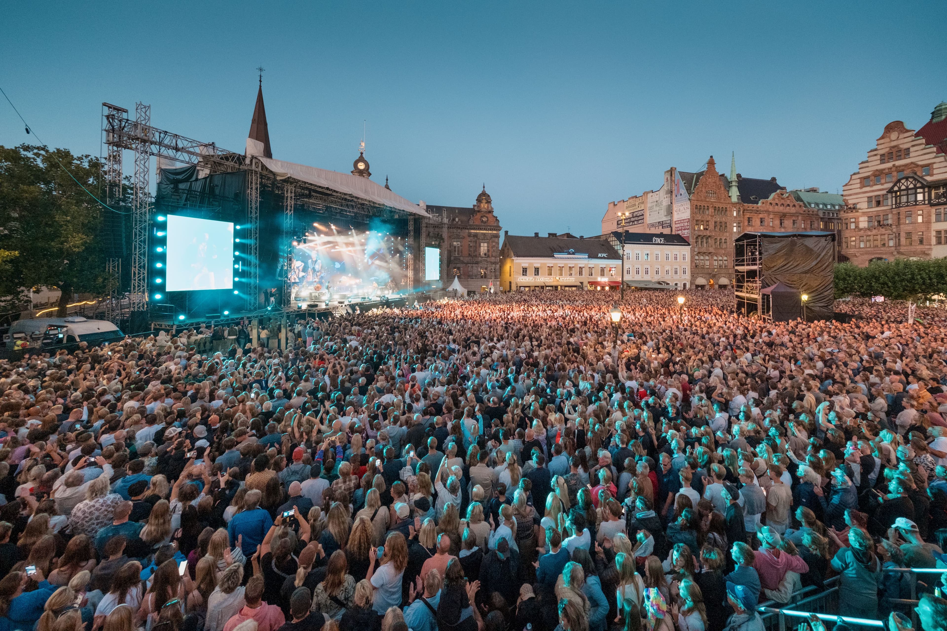 https://a.storyblok.com/f/277723/4000x2667/b366e13476/malmofestival_2024_d4_pe_134.jpg